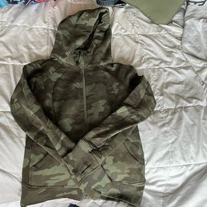 Lulu lemon scuba hoodie army color size 6